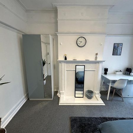 Cosy Double Rooms A Stones Throw From Wembley Stadium ロンドン エクステリア 写真