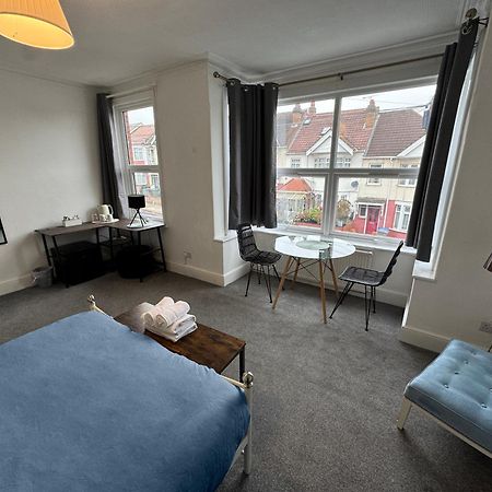 Cosy Double Rooms A Stones Throw From Wembley Stadium ロンドン エクステリア 写真