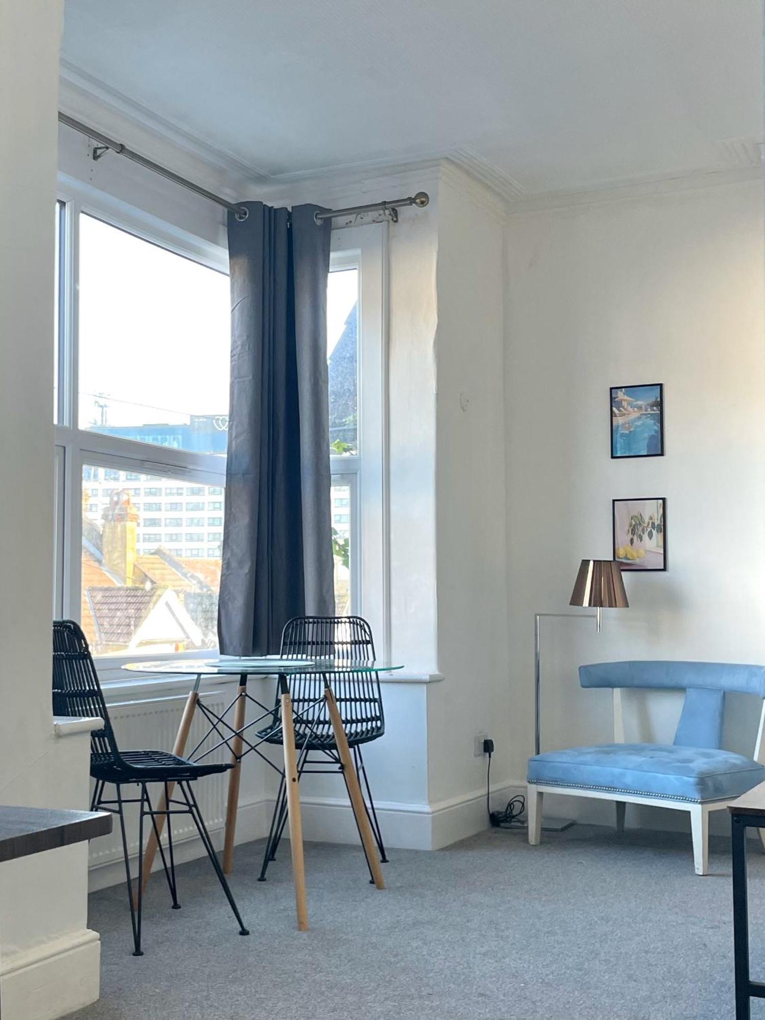 Cosy Double Rooms A Stones Throw From Wembley Stadium ロンドン エクステリア 写真