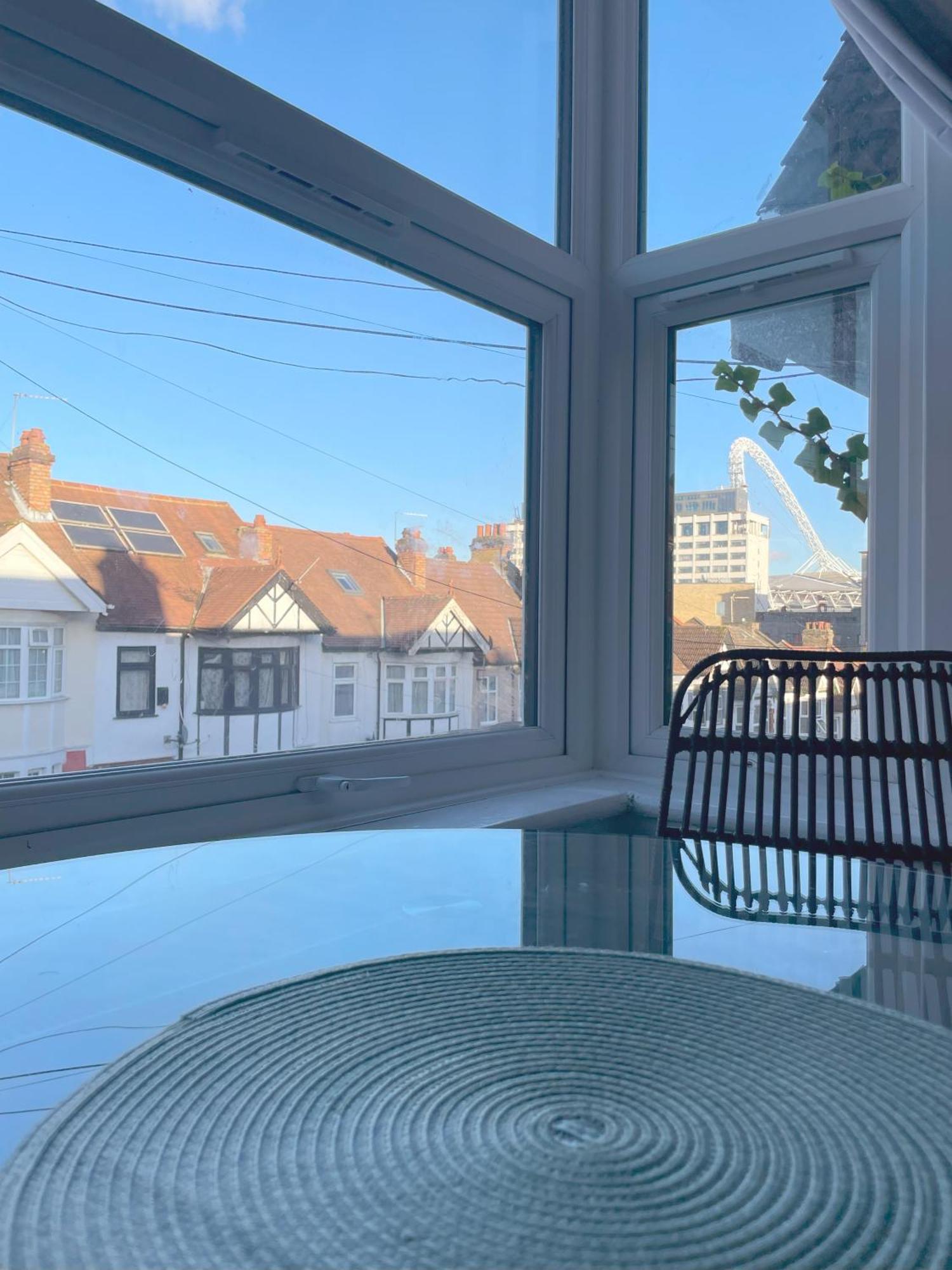 Cosy Double Rooms A Stones Throw From Wembley Stadium ロンドン エクステリア 写真