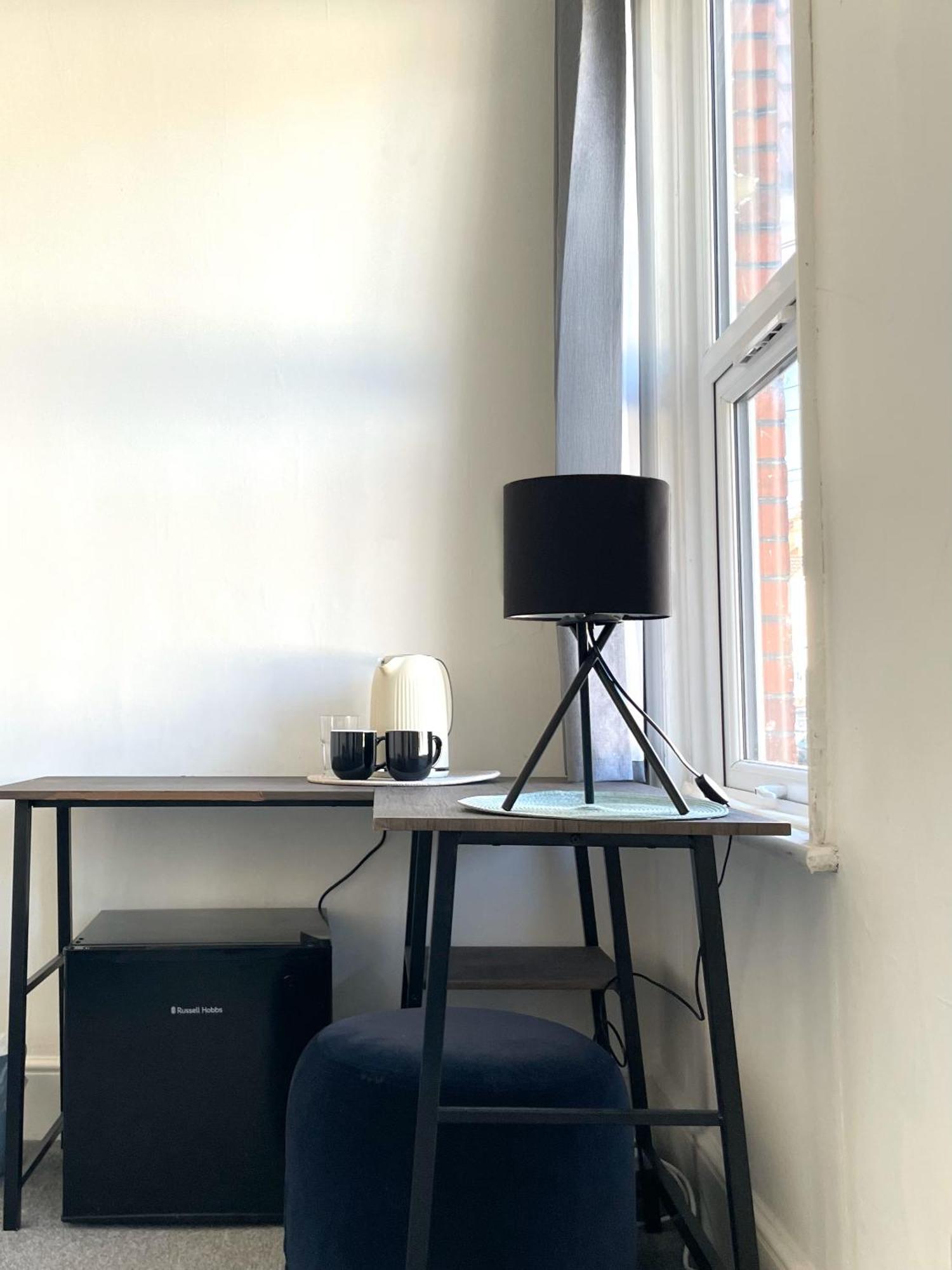 Cosy Double Rooms A Stones Throw From Wembley Stadium ロンドン エクステリア 写真