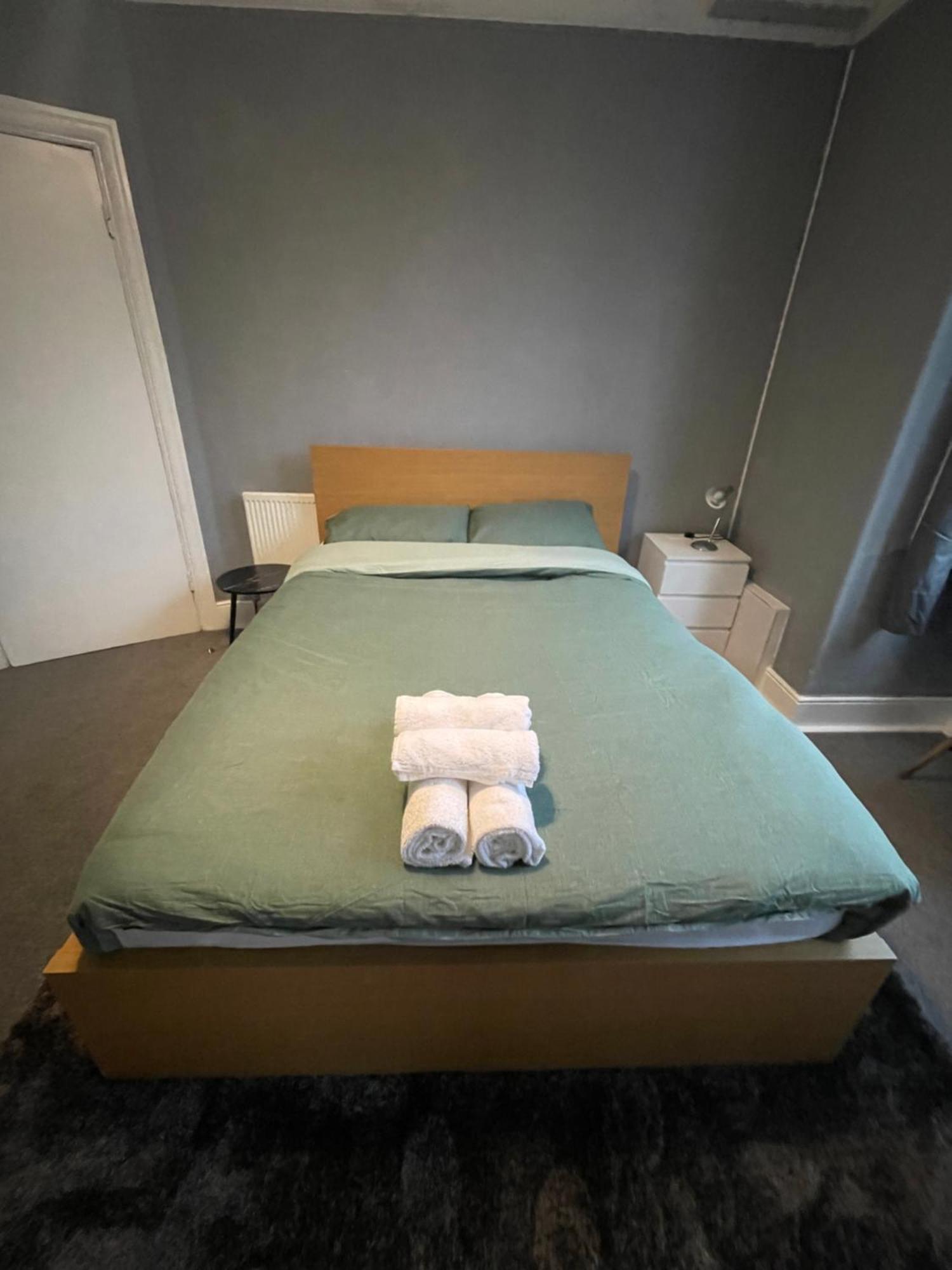 Cosy Double Rooms A Stones Throw From Wembley Stadium ロンドン エクステリア 写真