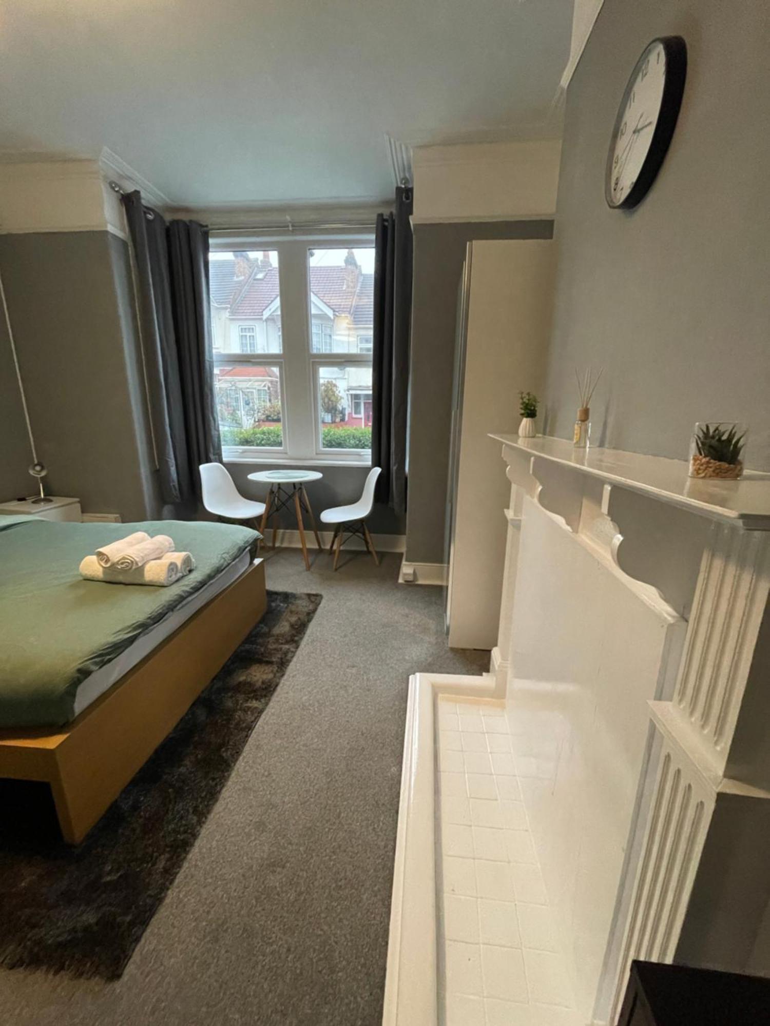 Cosy Double Rooms A Stones Throw From Wembley Stadium ロンドン エクステリア 写真